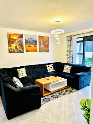 Living area - Beautiful 2bedroom apartment muthiga kinoo waiyaki way rungiiri (Rungiri)