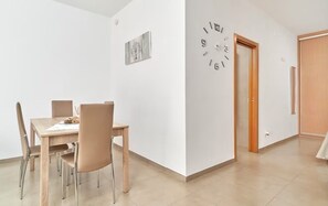 Dining - La Dorada Apartment (Nerja)
