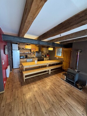 Fridge, microwave, oven, stovetop - Le Grand Chalet (Valloire)