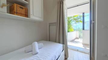 1 quarto, roupa de cama