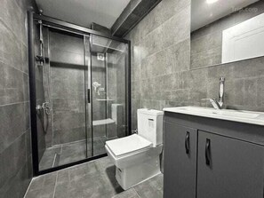 Deluxe Double Room | Bathroom - Piola Kadıköy (İstanbul)