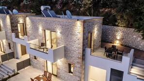 Studio, Balcony, Sea View | Outdoor dining