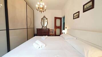 1 Schlafzimmer, Bügeleisen/Bügelbrett, WLAN, Bettwäsche