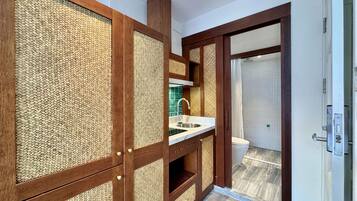 Basic Studio, City View | Private kitchenette | Mini-fridge, cleaning supplies, paper towels