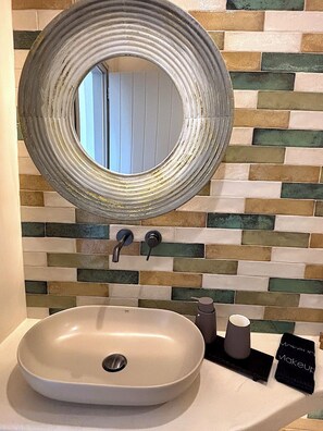 Bathroom - Villa Denisa 1 (Vothonas)