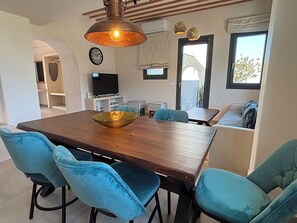 Dining - Villa Denisa 1 (Vothonas)