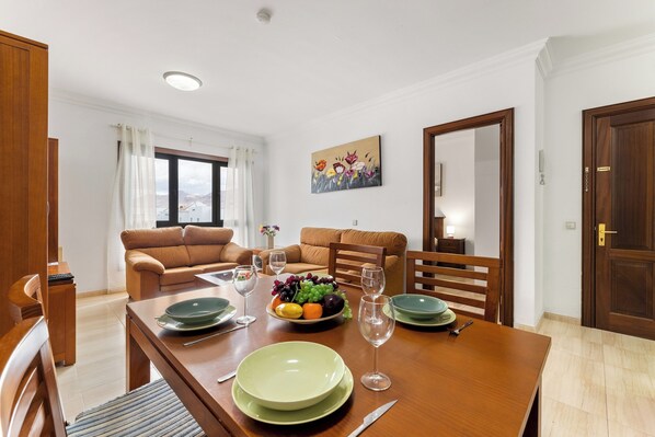 Dining - Home2Book Elegant Coastal Escape, Playa Blanca (Playa Blanca)