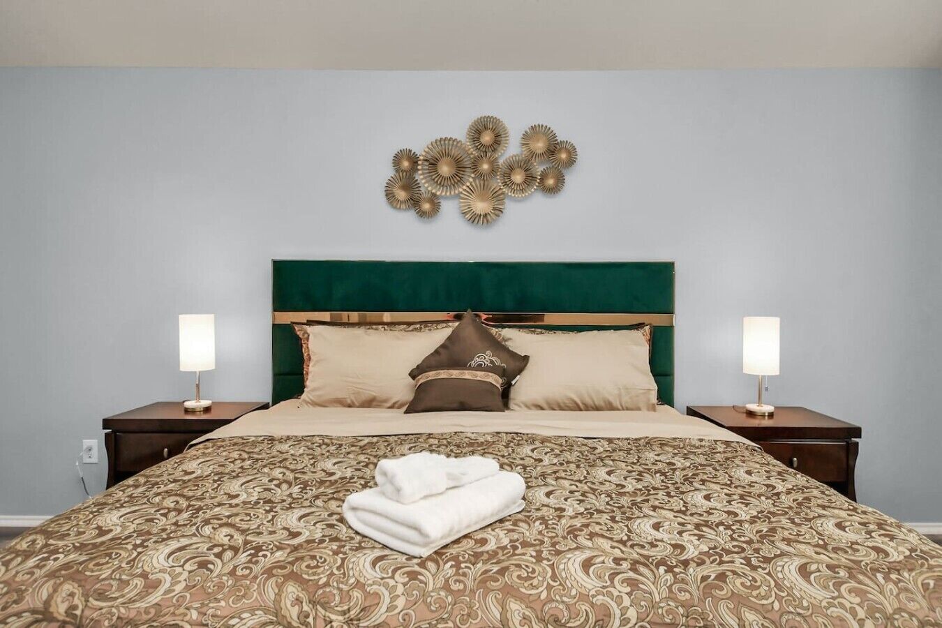3 Schlafzimmer, Bügeleisen/Bügelbrett, Reisekinderbett, WLAN