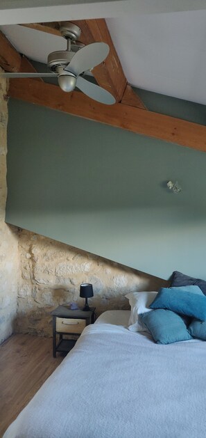 Room - Vrbo Property (Cornillon)