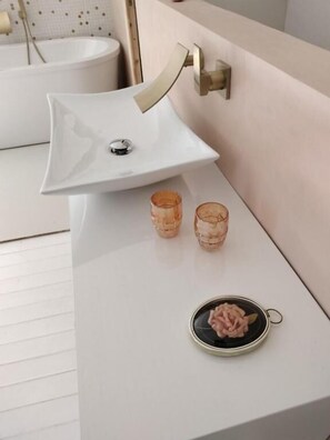 Bathroom - Piece of Pai (Saint-Jean-d'Hermine)
