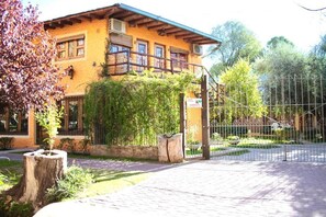 Ngoại thất