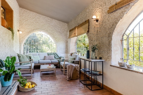 Maison de vacances 'Charme' à La Maddalena Spiaggia, 8 pers, jardin privé