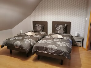 Room - Apartment 'Gîte De L'oie Blanche' with Wi-Fi and Air Conditioning (Blodelsheim)