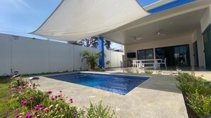Pool - 3-bedroom Villa Close to everithing in Quepos - Villa Libélula (Quepos)