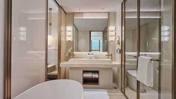 Suite, 1 Bedroom | Bathroom