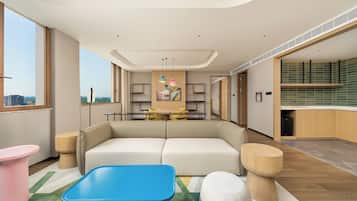 Free minibar, in-room safe, desk, blackout curtains