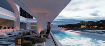Holiday Inn Mile By Ihg
