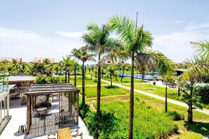 Outdoor dining - ROBINSON NAM HOI AN (Tam Xuan)