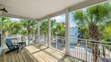 House, 4 Bedrooms, Courtyard View | View from room