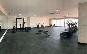Fitness facility - Luxury Loft w Volcano View, ZonaRosa, Gym, Balcony (San Salvador)