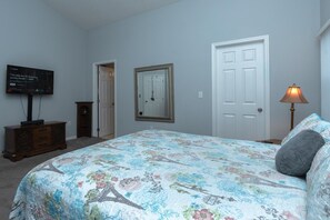 Room - 3BR Pool Home Near Disney, Family-Friendly (Kissimmee)