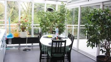 Dineren