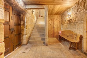 Interior - Queen Suite in the Castle of Portugraal (Vilela)