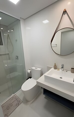 Apartment | Bathroom - Apartamento no centro de Foz do Iguaçu (Foz do Iguaçu)
