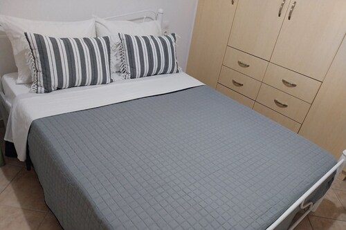 Apartment 'Menidi  101' with Sea View, Balcony and Wi-Fi
