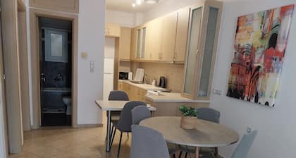 Appartement « Menidi 101 » avec vue sur la mer, balcon et Wi-Fi
