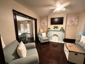 Living area - The Whistle Stop  a historic home in the heart of Cumberland, Maryland (Cumberland)
