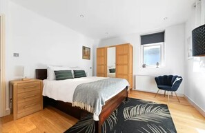 Room - DisCounted Entire 2 bedrooms Chinatown - Sleep 6 (London)