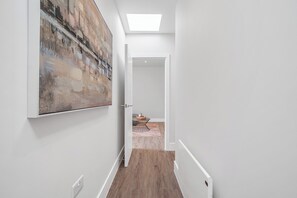 Interior - Spacious 2 bed Flat in Tooting near Northern Line (London)