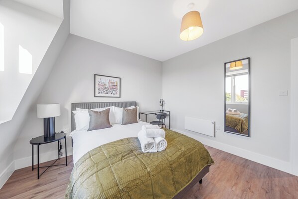 Room - Spacious 2 bed Flat in Tooting near Northern Line (London)
