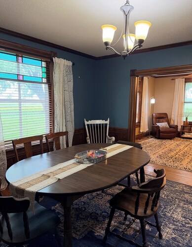 The Unplugged Homestead - Farmhouse Retreat Near Fairmont and Odin, MN