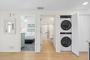Iron/ironing board, WiFi, bed sheets - Beachfront 2BR Suite w/ Partial Gulf Views (Treasure Island)
