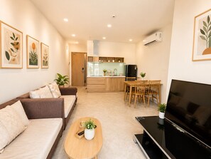 Living area - Modern Downtown Oasis - Heart of Tuy Hoa City (Tuy Hòa)