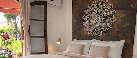 Suite, Balcony | Free WiFi