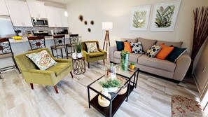 Townhome, Multiple Beds, Pool Access, Pool View (3083TS-SVH) | Living area