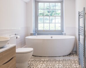 Bathroom - The Bruton House (Bruton)