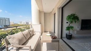 House | 2 bedrooms - New 2BR Sunny Balcony Jardins Carthage (Tunis)