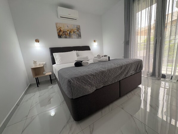 3 chambres, fer et planche Ă repasser, lit parapluie, Wi-Fi gratuit