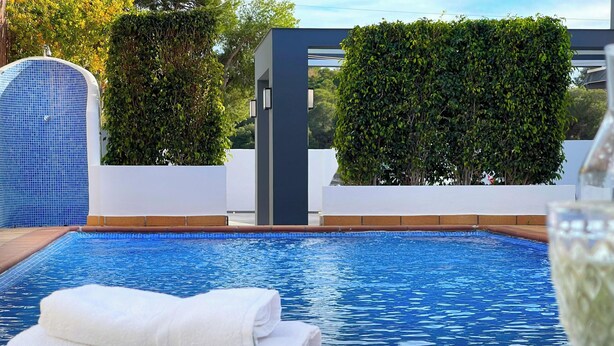 Unclassified image, 1 of 39, button - Villa MORAVIT Moraira – Modern, for 12 people with swimming pool and garden (Moraira)