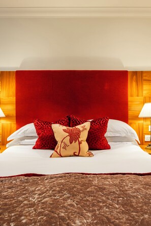 Standard Double Room | Free WiFi - Knights Suite Rooms and Events (Royal Leamington Spa)
