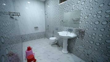Shower, towels, soap, shampoo