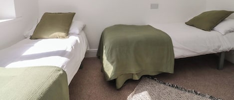 2 bedrooms, WiFi (free), individually decorated, individually furnished