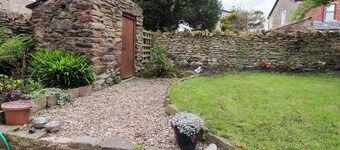 6 Hazel Moor