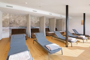 Spa - Residence Froy Apartment 1 – Lake View, Whirlpool & Breakfast Included (Graun im Vinschgau)
