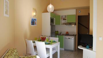 Cottage | Tempat makan