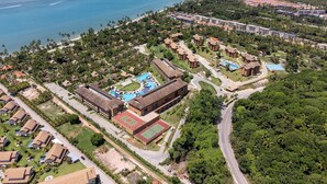 Exterior - Exclusive Oceanfront Bungalow with Included Service Eco Resort Carneiros (Praia dos Carneiros)